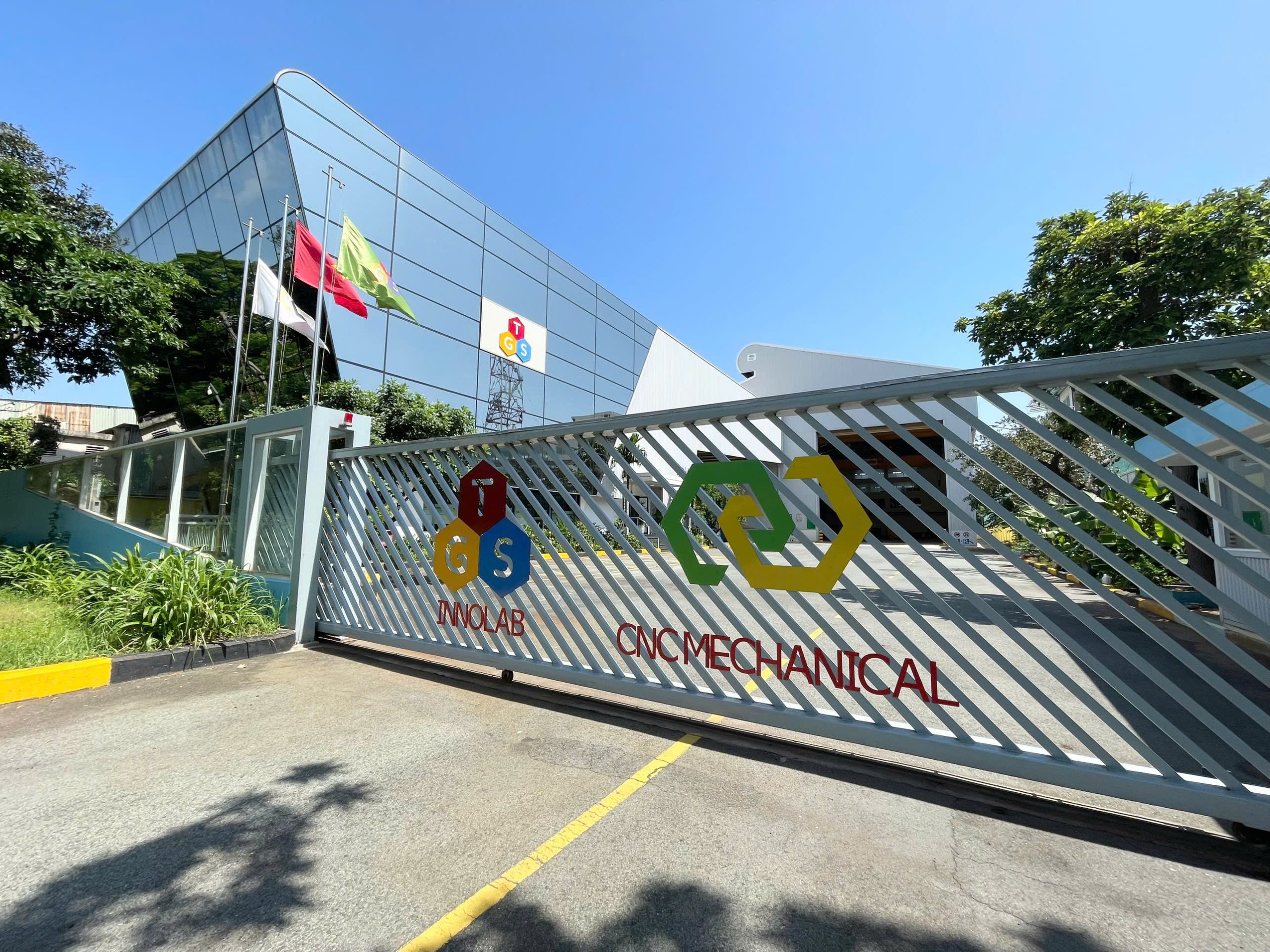 z6856525744464_e0f88c4cdd1cecdba9efeeba02e2afa6 z6856525744464 e0f88c4cdd1cecdba9efeeba02e2afa6 scaled